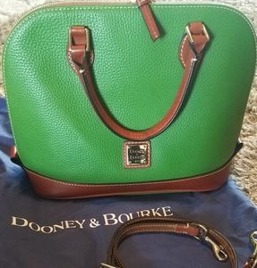 Dooney & Bourke handbag. NWT!